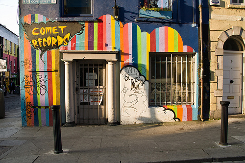 Comet Records: painted in bright colours